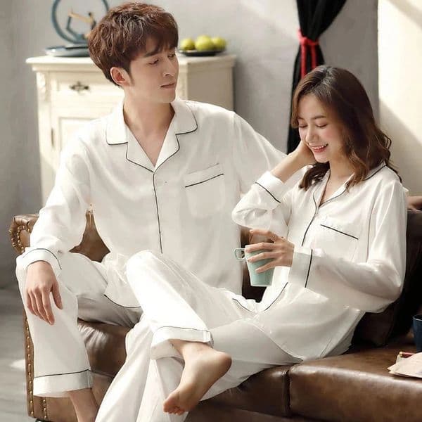 Pajamas For Couples Ice Silk Pajama Sets Satin Long Sleeve Womens Loungewear Casual Loose Large Mens Home Clothes Sleepwear 241111