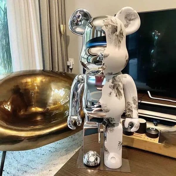 2025 New Novelty Items Bearbricks 400% 1000 Cyberpunk Daft Punk Joint Bright Face Violation Collection Decorated Grizzly Bear Statue Modell2403 Free Shipping