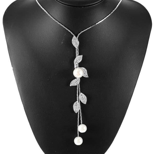 Charm Leaf Shaped Rhinestones Pearl Pendant Dangle Long Necklace Adjustable Elegant Tassel Sweater Chain Women Girl Jewelry