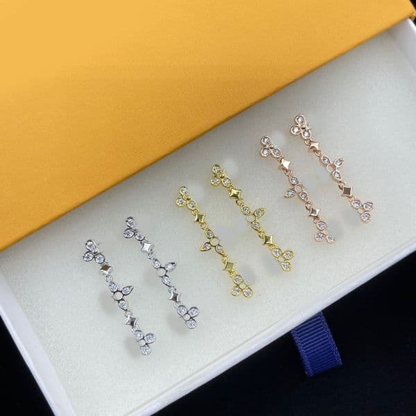 Designer Earrings Luxury Brand Crystal Clover Flower Charm Earrings 18K Gold S925 Silver Plated Ear Stud Drop Dangle Earrings for Women Party Fashion Jewelry