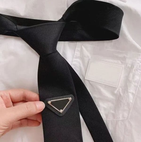 strap Mens necktie designer tie teenager formal clothes mini ladies leather Triangle fashion black men white neck mens silk ties