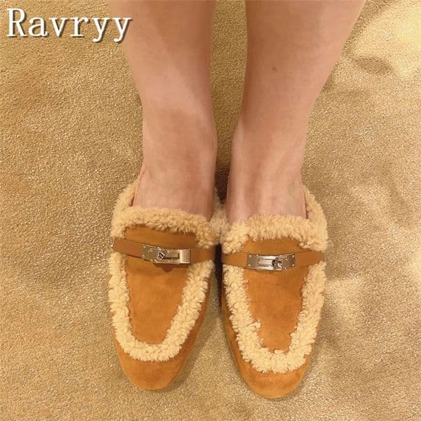 Metal Buckle Wrapped Toe Half Slippers Brand New Flat Platform Round Toe Suede Leather Fur Mules Ladies Winter Warm Shoes Z251206