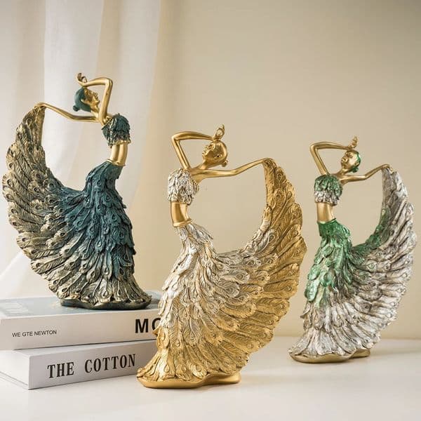 NORTHEUINS Resin Peacock Dancer Girl Statue Art Dance Craft Family Living Room Desktop Interior Decoration Object Collection Picture 241113