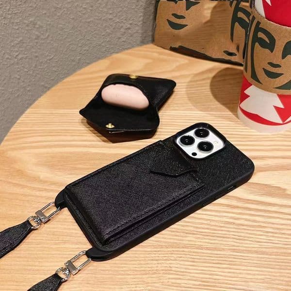 Crossbody Designer Phone Case For Apple Iphone 17 16 Pro Max 15 Plus 14 13 Luxury Leather Shoulder Strap Card Holder Universal Earphone Cover Kit Coque Funda 8A9