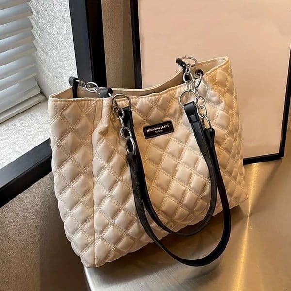 Designer Bag Luxury Bag Large Capacity Shoulder Bag Women S Shoulder Quilted Fashionable All Match Commuter Tote With Spacious Interior And Stylish Design