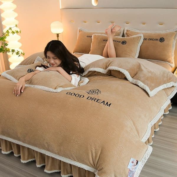 Embroidered Bedding Set 4 Piece Floral Comforter Duvet Cover Double Bed Size 2x2.3M