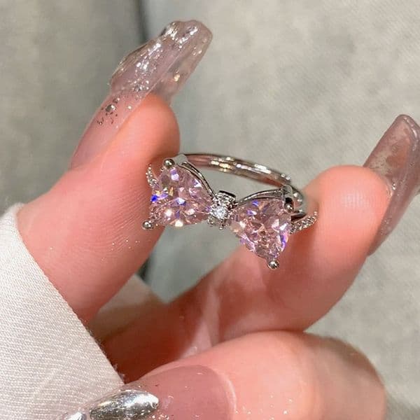 2024 Spring Summer Cute Pink Bow GRA Butterfly Rings for Women Girls Sweet Bowknot 18k Charm Crystal CZ Zircon Dia Designer Chinese 14k Nail Finger Ring Jewelry