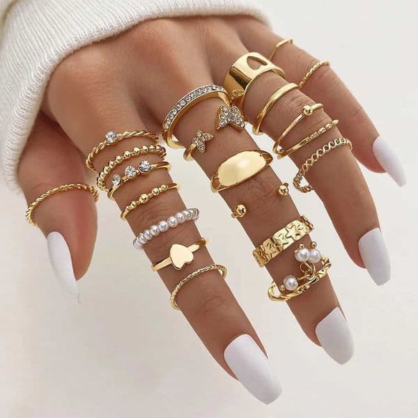 23 pieces/set retro heart-shaped butterfly ring set for womens fashion gold colored geometric hollow finger ring wedding party jewelry W241116