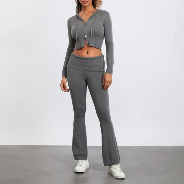 Womens knitted track and field clothing two-piece set long sleeved zipper cut hooded sweatshirt and boot glitter pants set sportswear 241115