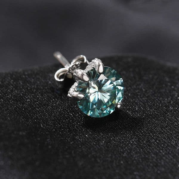 Light versatile 18k S 14k sier moissanite dragon claw for both men women, GRA high-end and trendy Instagram style personalized earrings