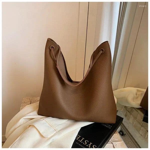 2025 NEW 2025 NEW Totes Pu Solid Color Shoulder Bags Zipper Sewing Thread 2025 Crossbody Fashion Soft Simple Commuting Designer Handbags
