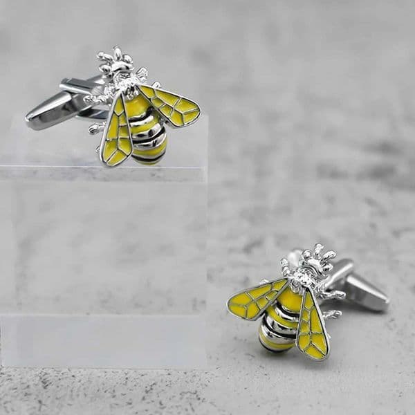 WJFH-ARTS New Animal Yellow Paint Insect Bee Metal Cufflinks Mens French Shirt Cufflink Gift Free ShippingX241121