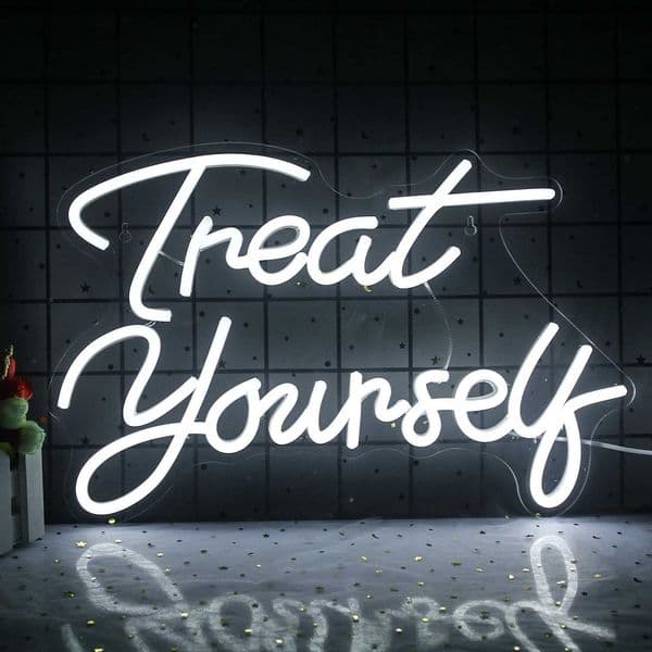 Letter Neon Light Treat Yourself Wall Hanging LED Neon Private Party Bar Club Room Shop Cool Personality Wall Decoration Neon Z241123