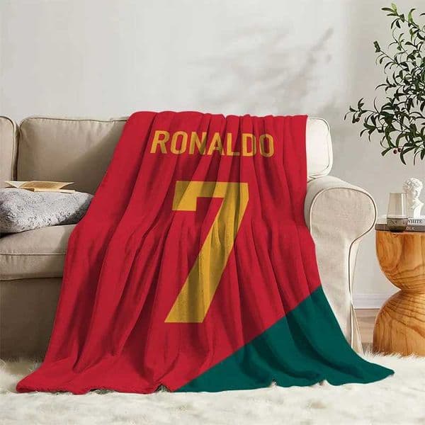 2026 Sofa Blankets Cristiano Ronaldo Cr7 Custom Blanket For Bed perfume Camp Nap Bedroom Decor Bedspread Fluffy Flannel Birthday cologne Wedding Gift T240422 Fr