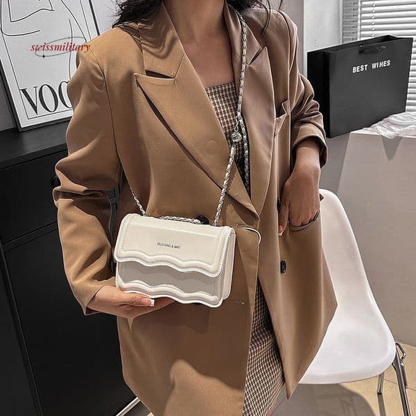 New niche wave small square bag with a chain like feel, underarm single shoulder crossbody bag H726#18 ddmynov