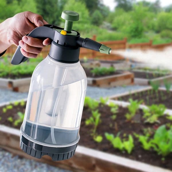 2L spray bottle household garden air pressure spray bottle manual air pump garden disinfection water spray 241125