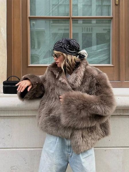 Chic Fluffy Brown Womens Faux Fur Coat Elegant Loose Lapel Long Sleeved Warm Jackets 2024 Autumn Female Vintage Overcoat 241121