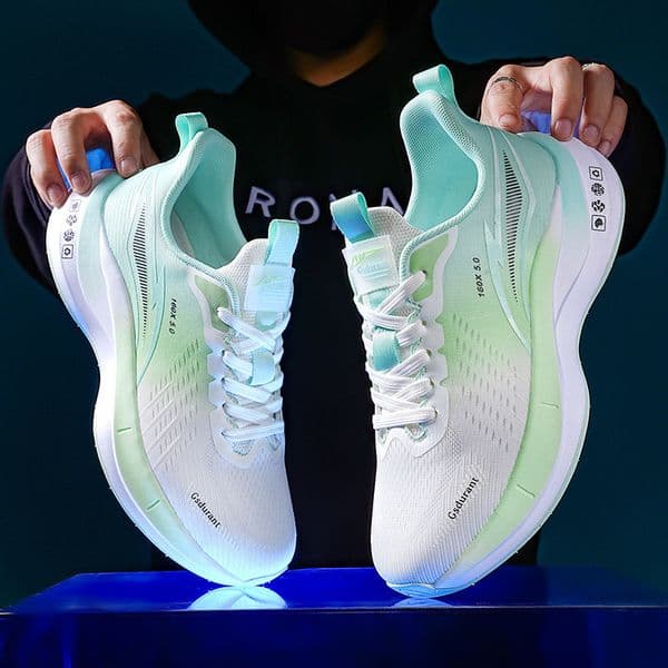 Sports And Leisure Breathable Running Student Shock-absorbing Side Shoes, Anti-skid Outdoor Shoes