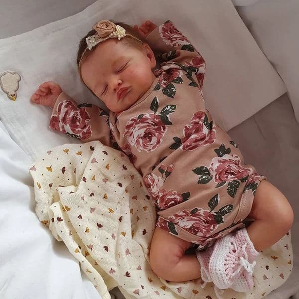 2026 New Handmade Dolls 20Inch Cute Reborn Sleeping Baby Girl Rosalie With Hand-Rooted Brown Hair And Gift Already Doll 240131 Toys
