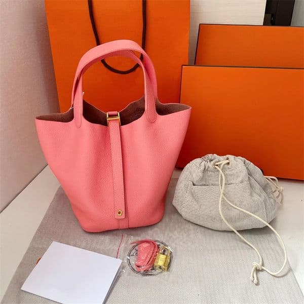 Cross Body 2023 Luxury tote bag designer bag Simple lightweight wear-resistant bag Handmade leather vegetable basket Classic leather lychee designer handbag