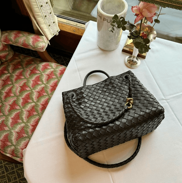 Designer Brand Andiamo Womens Woven Leather One-shoulder Diagonal Bag Joker Handbag Fashion Bags lady bag Botteega