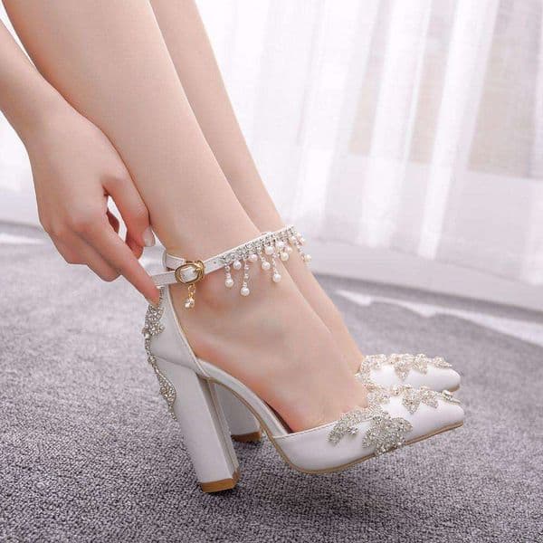Crystal Queen Wedding Shoes Bride Pumps Christmas Day Evening Party Square High Heels Woman Sandals