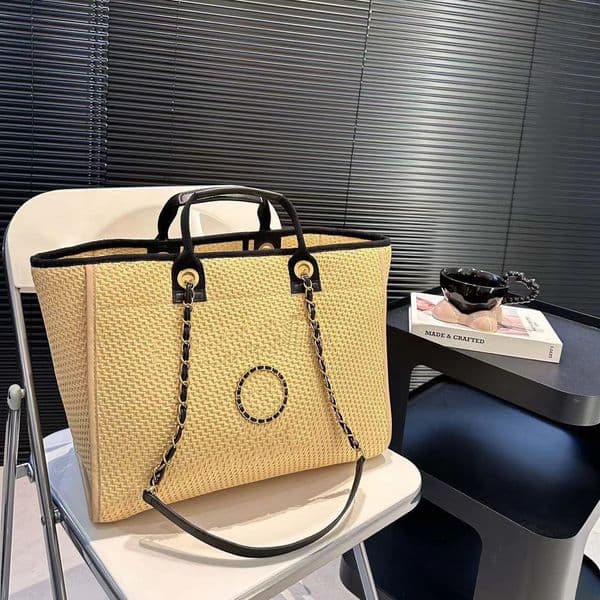 Designers Tote bag handbag beach bag Shoulder Bag shopping bag Women Men Luxury Cross Body Famous Fashion Classic Brown Fanny Pack pearl chain