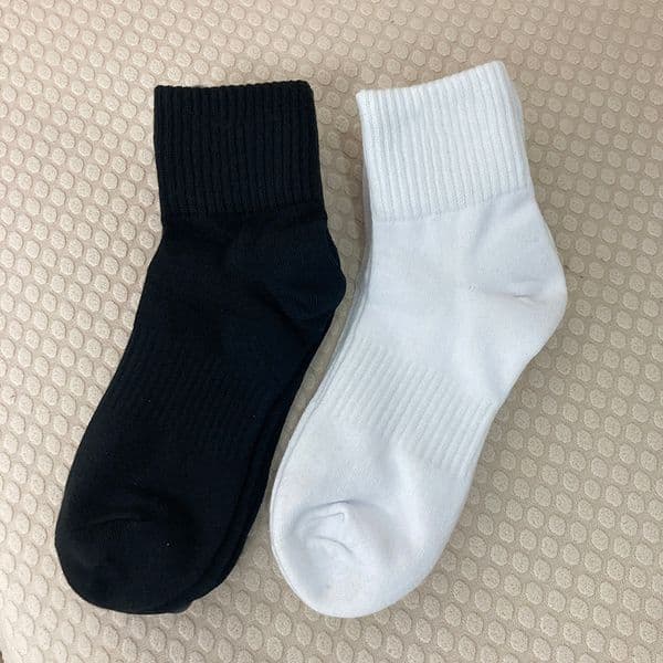 mens socks Women High Quality Cotton All-match classic Ankle Letter Breathable black and white Football basketball Sports Sock Wholesale Uniform size Christmas