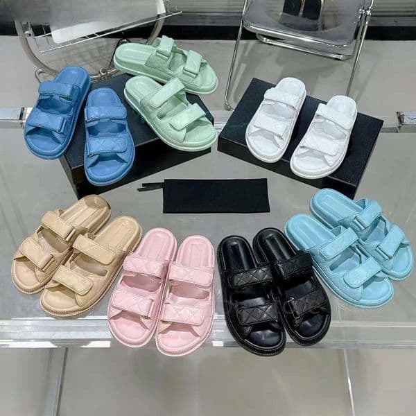 Womens Summer Sandals Indoor Flats 100% Leather 2024 SS Slip On No Strappy Sandals Leather Designer Sandals Luxury Shoes