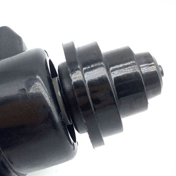 Idle Air Control Valve ABS For Mitsubishi Pajero Delica Freeca Hyundai Galloper MD614713 MD614946 MD614743 MD614918