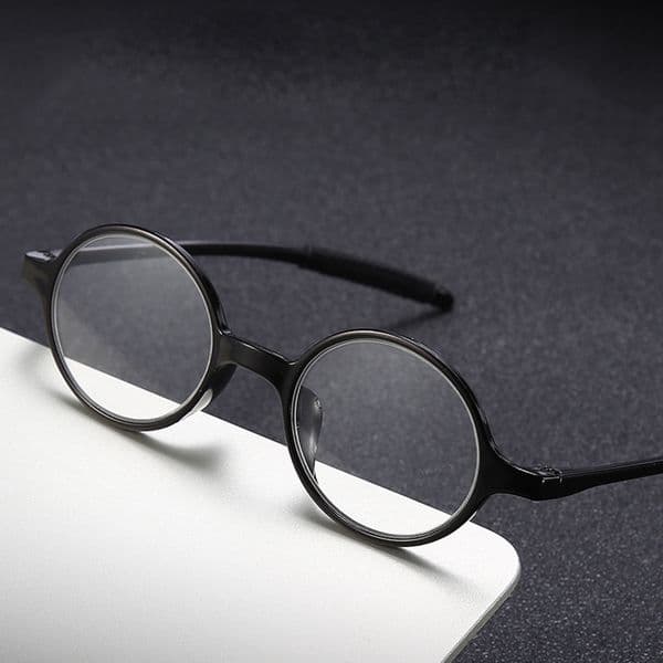 Ultralight Reading Glasses for Men Women Resin Hyperopia Eyewear Small Round Frame Soft PC Presbyopic +1.0 +1.5 +2.0 +2.5 +3.5