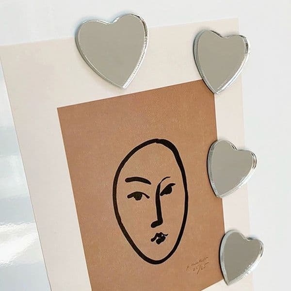 4pcs Heart Mirror Stickers Fridge Magnets Set Mini Love Shape Photo Holder Fixed Whiteboard Sticky Note Sticker Home Room Decor