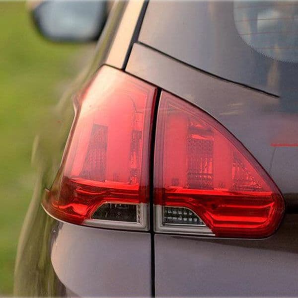 Ouside Inside Rear Bumper Fog Light Rear Tail Light Stop Brake Lamp For Car 9678074280 For Peugeot 2008-2016 For Car 9678074280