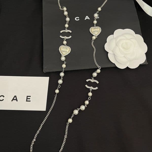 Boutique Pearl Chain Necklace Brand Luxury Gift Jewelry Womens New Heart Pendant Necklace With Box High Quality Jewelry bj286