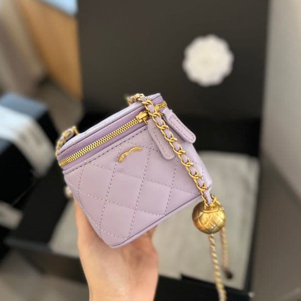 Designer Mini Makeup Bag Vanity Box Calfskin Leather Ladies 8 Colors Gold Ball Adjustable Matelasse Chain Shoulder Cross Body Handbag with Mirror Zipper Case