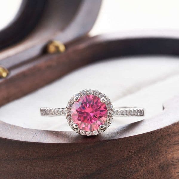 Luxury Jewellery Euro American Fashion Charm Designer S925 Sterling Silver Ring Female Mosan Stone Ring No Fading No Allergy Valentine Gift