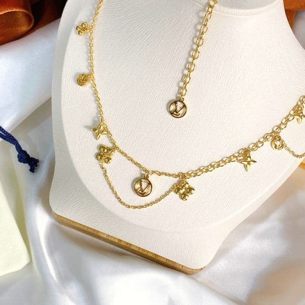 Pendant Necklace Designer Flower Brand Letter Jewelry Gold Plated Necklaces Chain Wedding Party Birthday Gifts