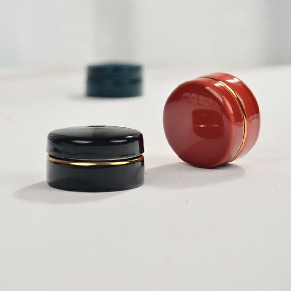 7ml Cream Jar Empty Ceramic Cosmetic Makeup Jar Pots Eyeshadow Cream Lip Balm Container Blush Box Vintage Color Sample Bottles