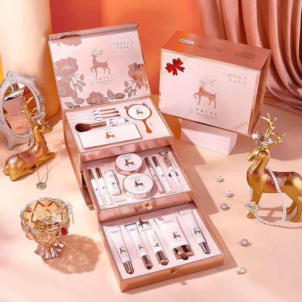 Christmas 20 Pcs Makeup Full Mystery Box Lipstick Eyeshadow Gift Set Skincare Products Cosmetics For Women Wholesale