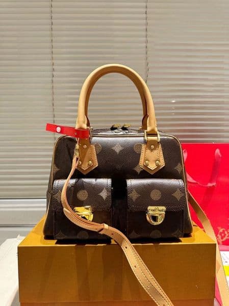 Designer Bag Shoulder Bag Manhattan Underarm Bag Women Handbag Classic Large Clutch Bag Fashion Purse Luxury Crossbody Bag Casual Purse DesignersSpicy Outfits Bag