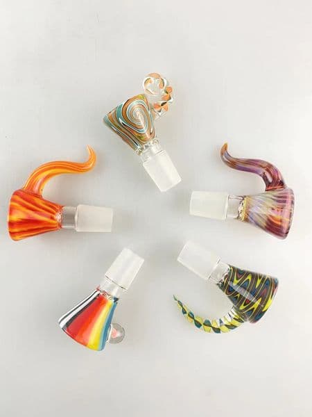 Glass hookah 5 kinds of colored 4 holes special shape bowls beautifully designed welcome to order