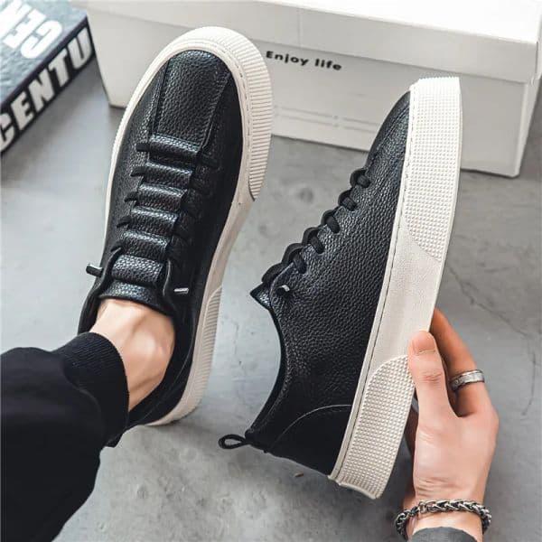 Spring New Men Shoes Fashion Lace-up Men Sneakers design Leather Casual Shoes comfortable Outdoor Men Running Shoes tenis