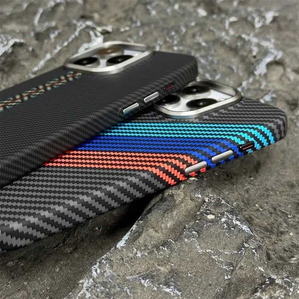 Cellphone Case Luxury magnetic carbon fiber pattern for case iPhone 16 15 14 Plus 13 12 Pro Max shock-absorbing PC cover G241008