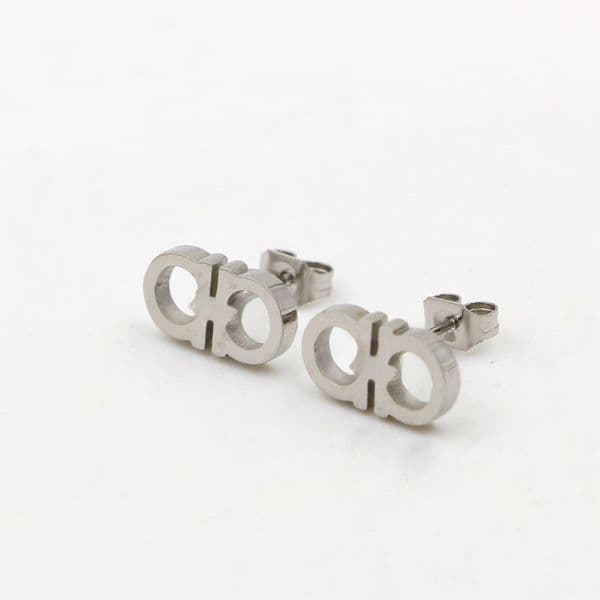 Fashion Letters Stud Earrings for Women Stainless Steel OL Korean Designer Ear Rings Earings Earring Party Jewelry Gift Wholesale