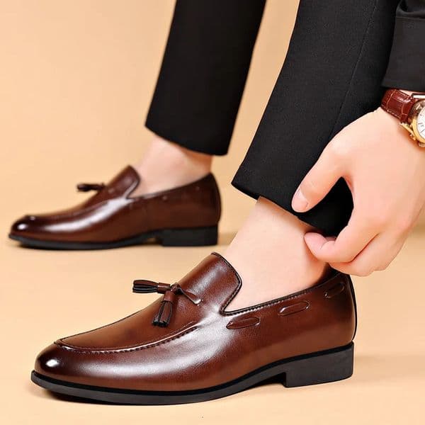 er Style Dress Business Casual Slip on Leather Plus Size for Men Wedding Party Shoes 241014