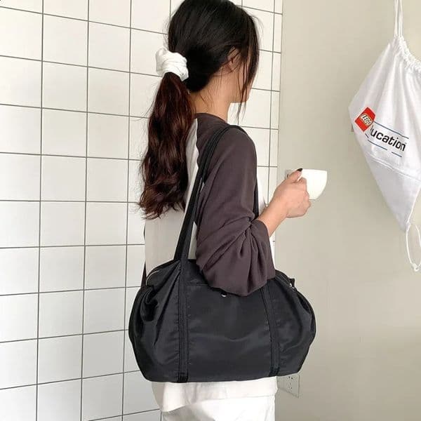 Nylon Women Barrel Shaped Shoulder Student r Daily Korean Style Handle Summer Upscale Sweatproof Underarm Ba 0180