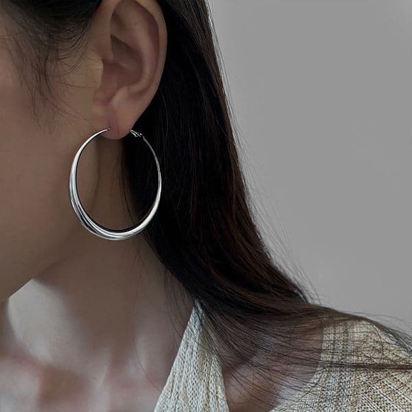 Fashion Exaggerated Big Hoop for Women Statement Jewelry Smooth Circle Earrings Femme Boucles d'oreilles