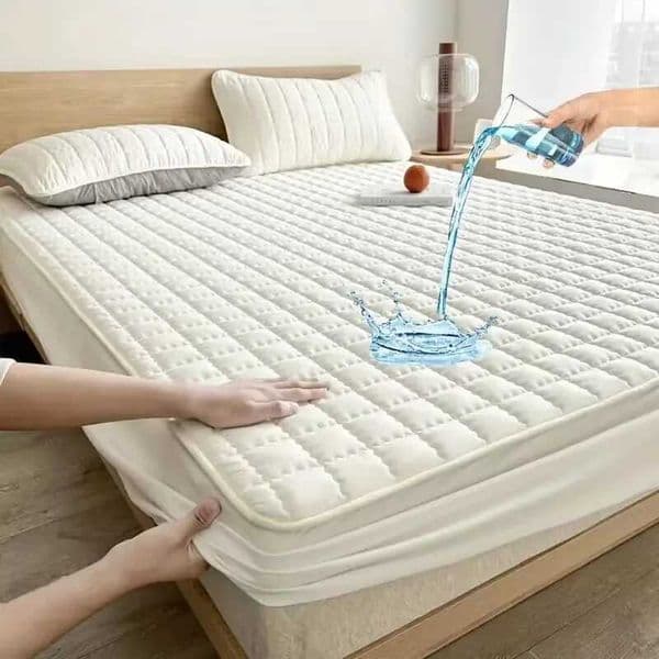 Bed Sheet Waterproof bedding protective pad anti mite and antibacterial bonding pad embossed design bed cover M241018