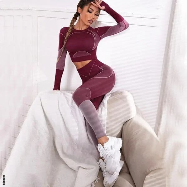 QK yoga suit set for women long sleeved T-shirt seamless legs gym fitness suit push up training pants running tracking suit 241021