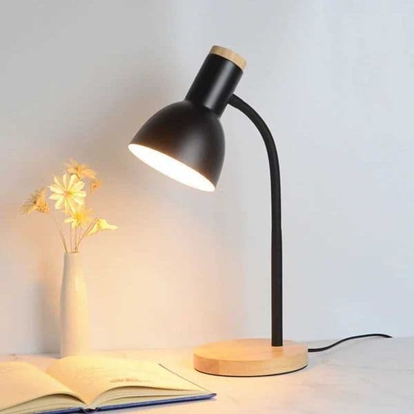Nordic Creative Wooden Art LED Multi angle Eye Protection Desk Lamp for Reading Living Room Bedroom and Modern Home Decor X241021